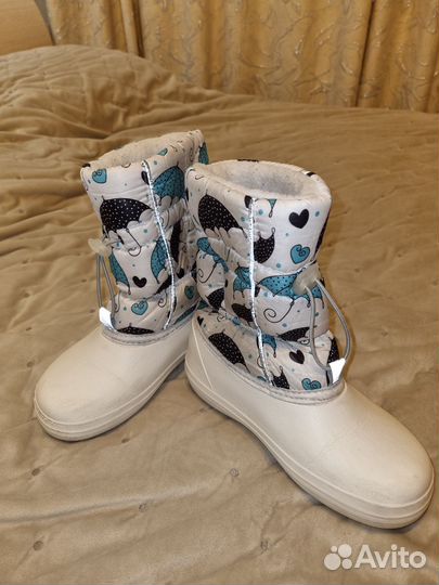 Сапоги дутики на девочку