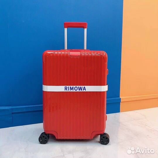 Чемодан rimowa essential
