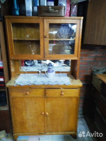 Антикварный буфет