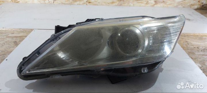 Фара ксеноновая передняя левая Toyota Camry XV50