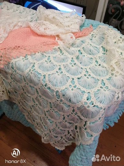 Шаль ручной работы