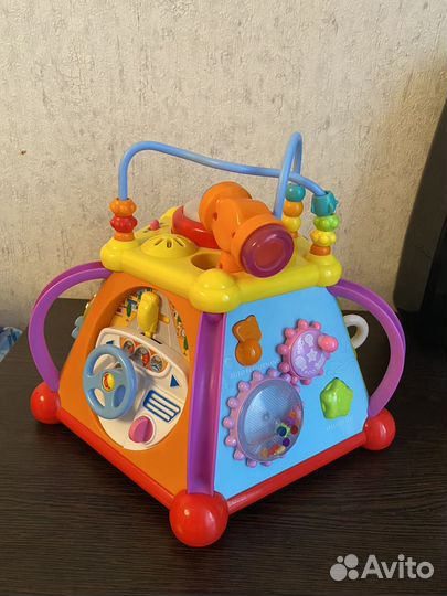 Игровой центр (развивающие игрушки )