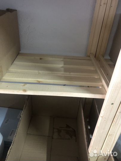 Стеллаж деревянный