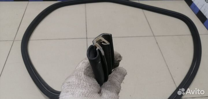 Уплотнитель (внутри) Focus II 2008-2011