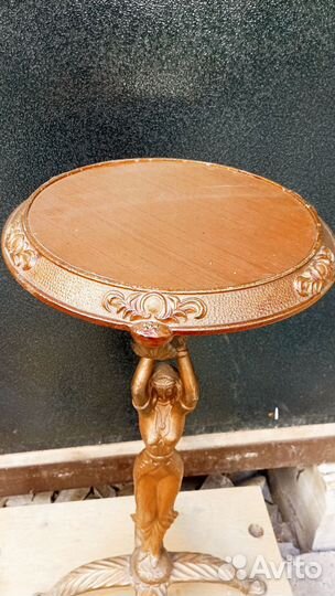 Стол журнальный из СССР нимфа. Металл
