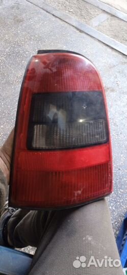 Стоп-сигнал задний правый Opel Vectra универсал