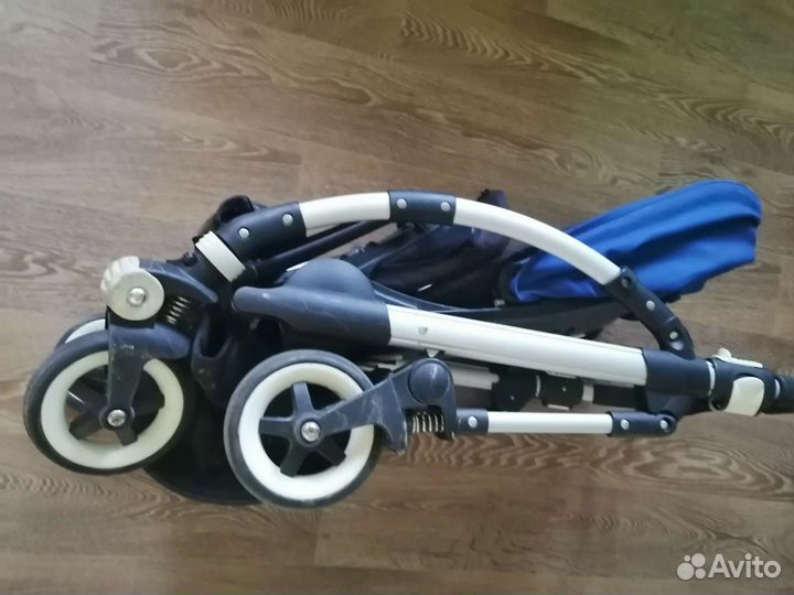 Прогулочная коляска bugaboo