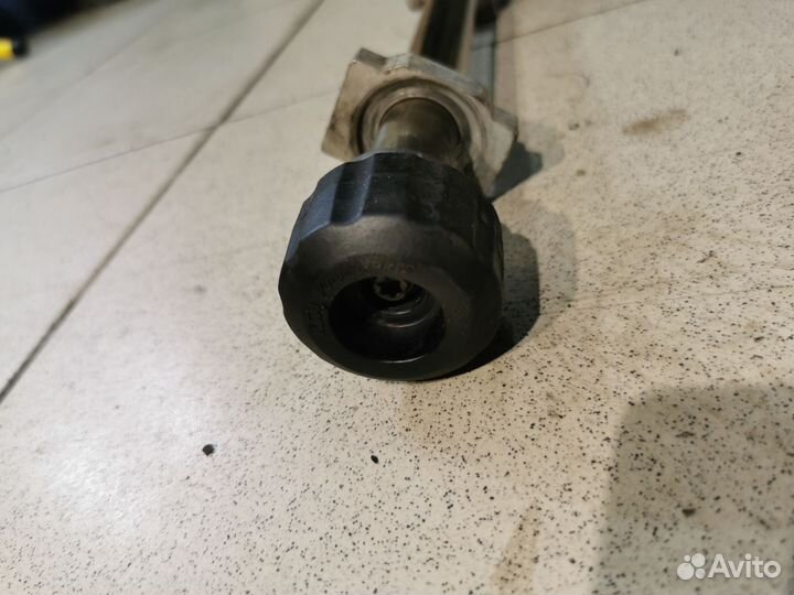 Ось задняя KTM duke 690