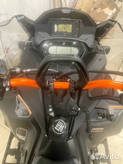 BRP Commander 900 ACE LTD Turbo
