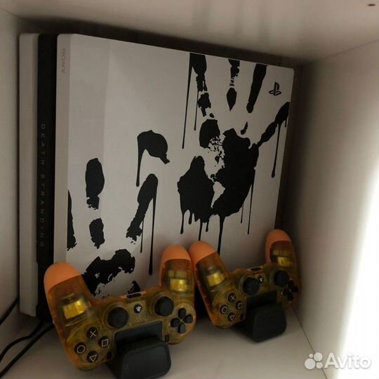 Sony Playstation 4 Pro на 1T limited edition DS