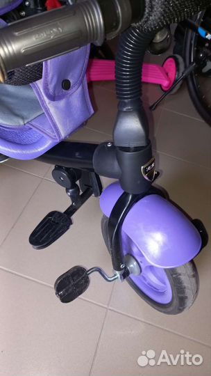 Трехколесный велосипед с родительской ручкой