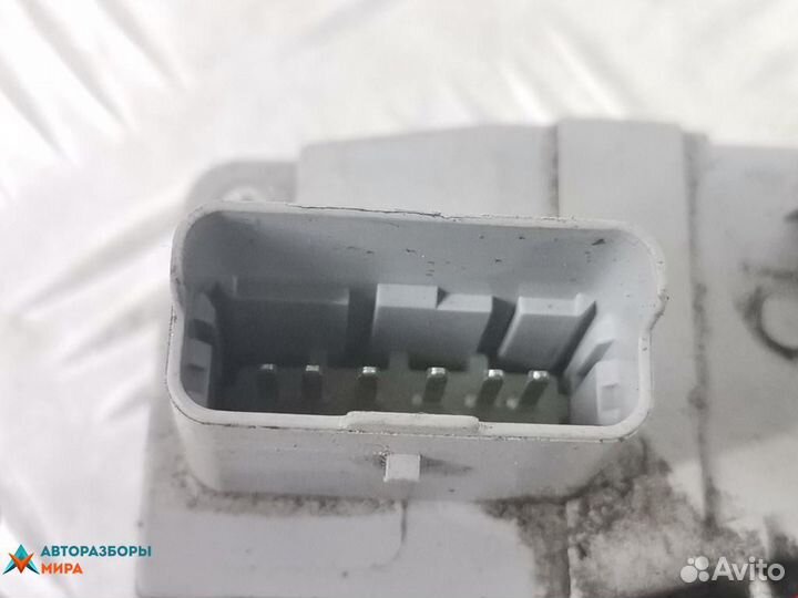 Замок двери передней правой Peugeot 807 2003