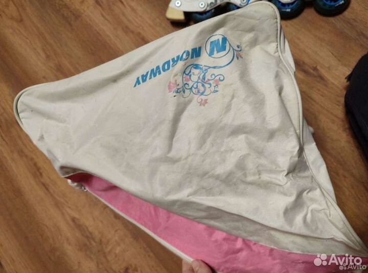 Роликовые коньки женские