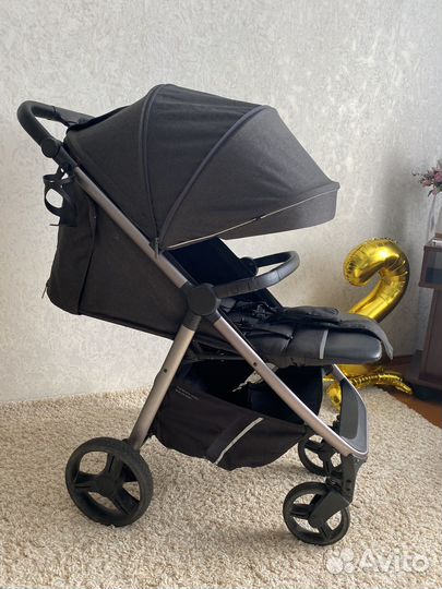 Коляска прогулочная carello bravo plus