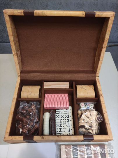 Набор игр подарочный