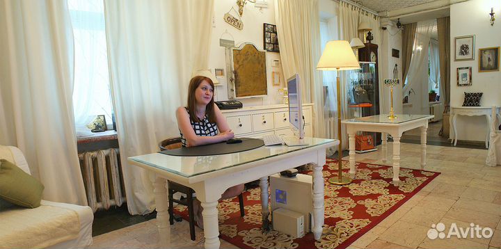 Администратор гостиницы (рецепция)