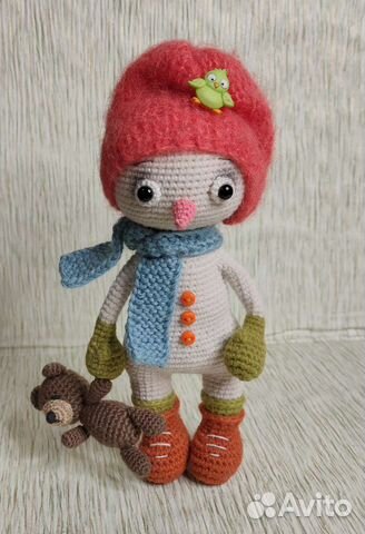 Игрушка крючком Снеговик