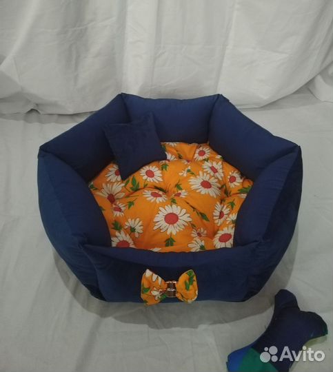 Лежанки для животных,собак,кошек