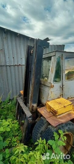 Вилочный погрузчик ЛЬВОВСКИЙ ПОГРУЗЧИК (ЛЕВ) 40810, 1989