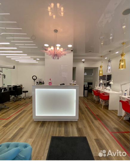 Администратор салона красоты