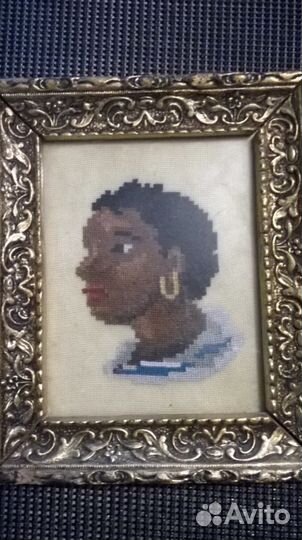 Винтажные духи, шкатулки, зеркальце и многое друго