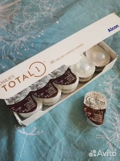 Alcon Контактные линзы 