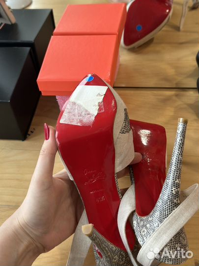 Босоножки christian Louboutin оригинал питон