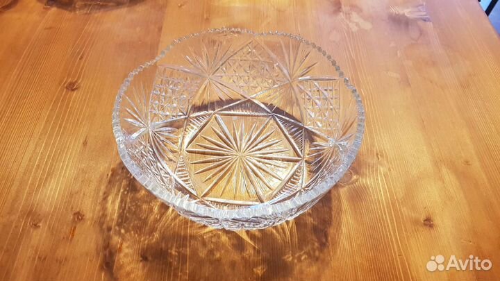 Ваза хрустальная
