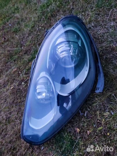 Фара левая porsche cayenne 958