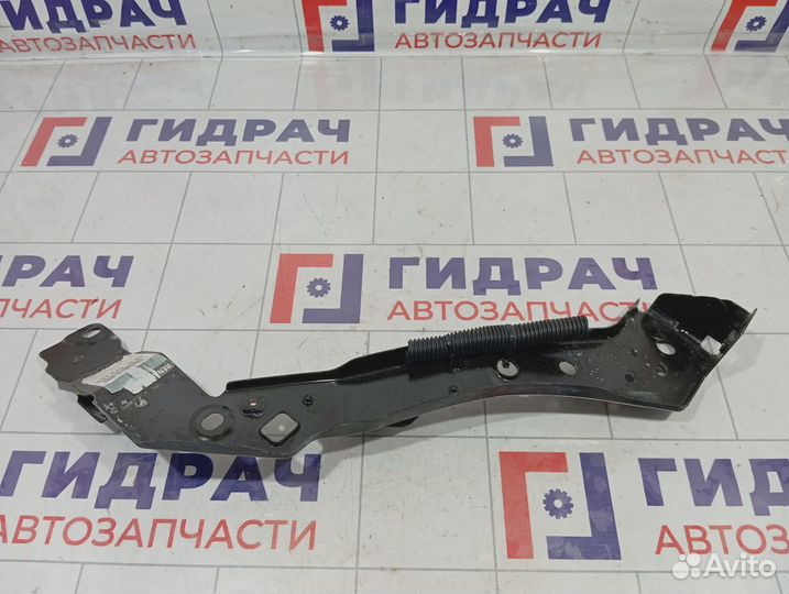 Элемент передней панели правый Renault Megane 3 625137345R