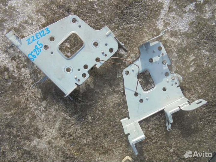 Крепление автомагнитолы Toyota Corolla Fielder