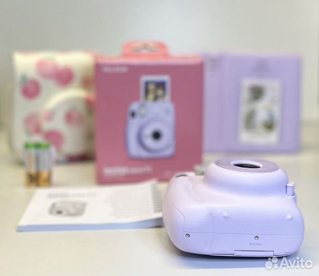 Instax mini 11 + пленка + набор