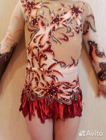 Купальник для художественной гимнастики