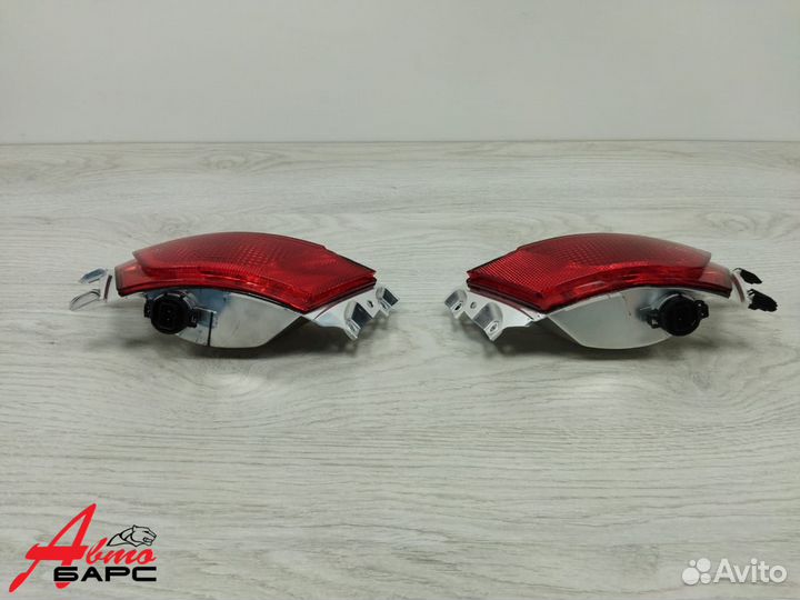 Противотуманный фонарь/катафот Range Rover Sport