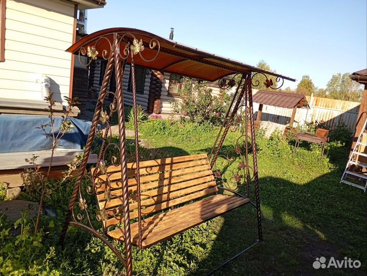 Кованная качель