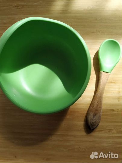 Силиконовая тарелка детская на присоске