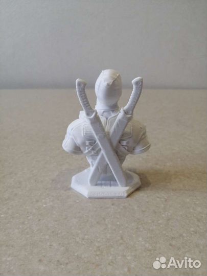 Дедпул моделька