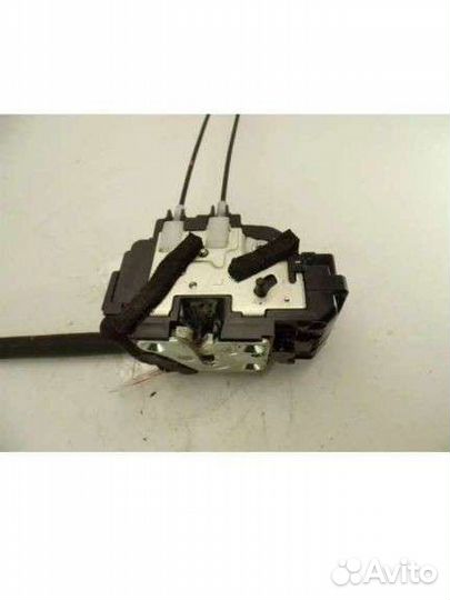 Nissan tiida замок на водительскую дверь