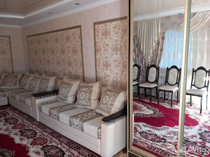 2 дивана и кресло