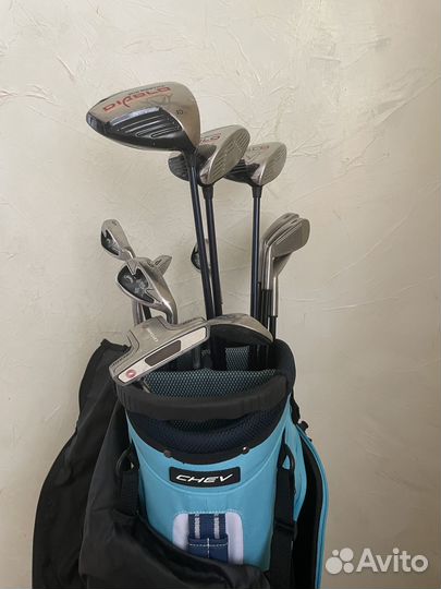 Набор профессиональных клюшек для гольфа