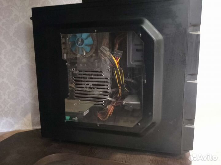 Компьютерный стол и компьютер бу