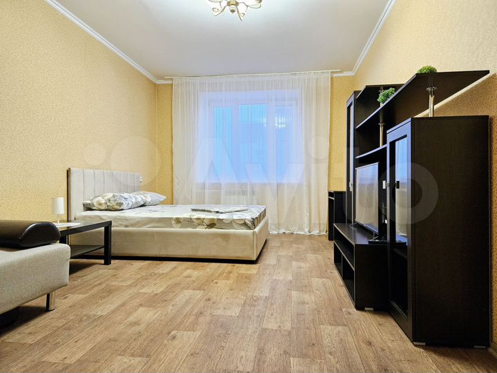 1-к. квартира, 45 м², 8/14 эт.