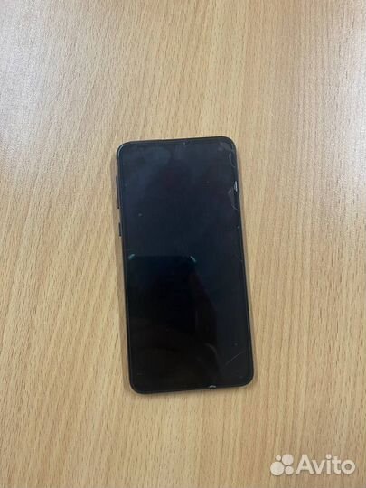 Samsung Galaxy S10e, 6/128 ГБ