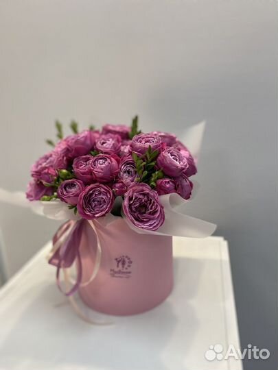 Цветы в коробке