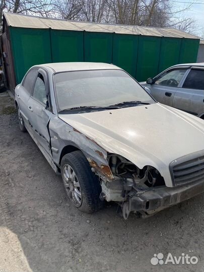 В разборе Hyundai Sonata 2011 г 2.0 л МКПП