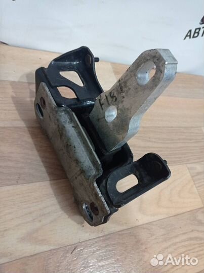 Опора двигателя (подушка) левая Ford Fiesta 6 CB1