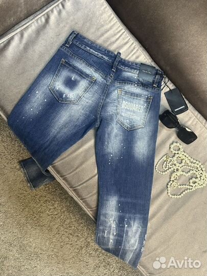 Джинсы Dsquared2 синие с потертостями s-m