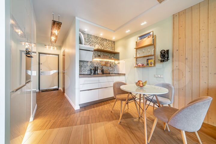 Апартаменты-студия, 47 м², 2/6 эт.