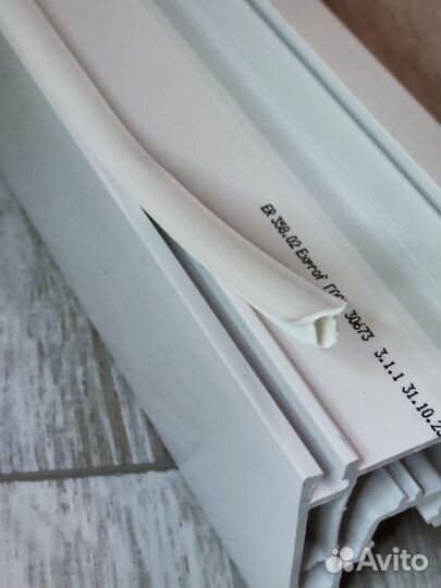 Заглушка шнур, уплотнитель для пластиковых окон