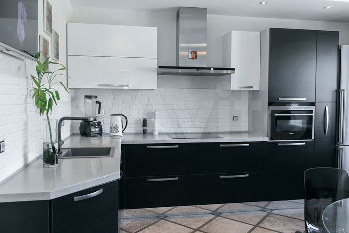 3-к. квартира, 76,5 м², 14/19 эт.